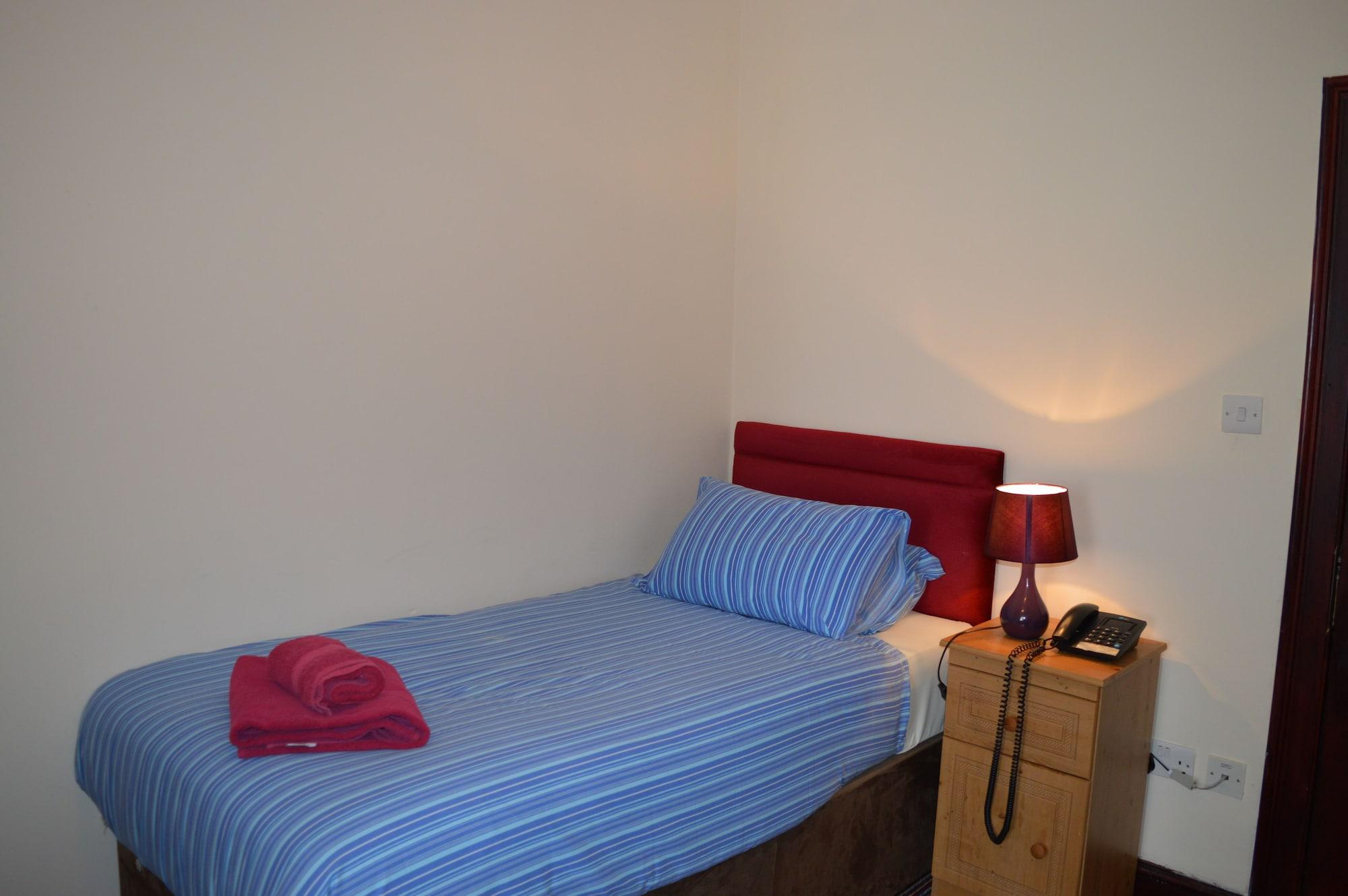 Globe Hotel Colchester Ngoại thất bức ảnh