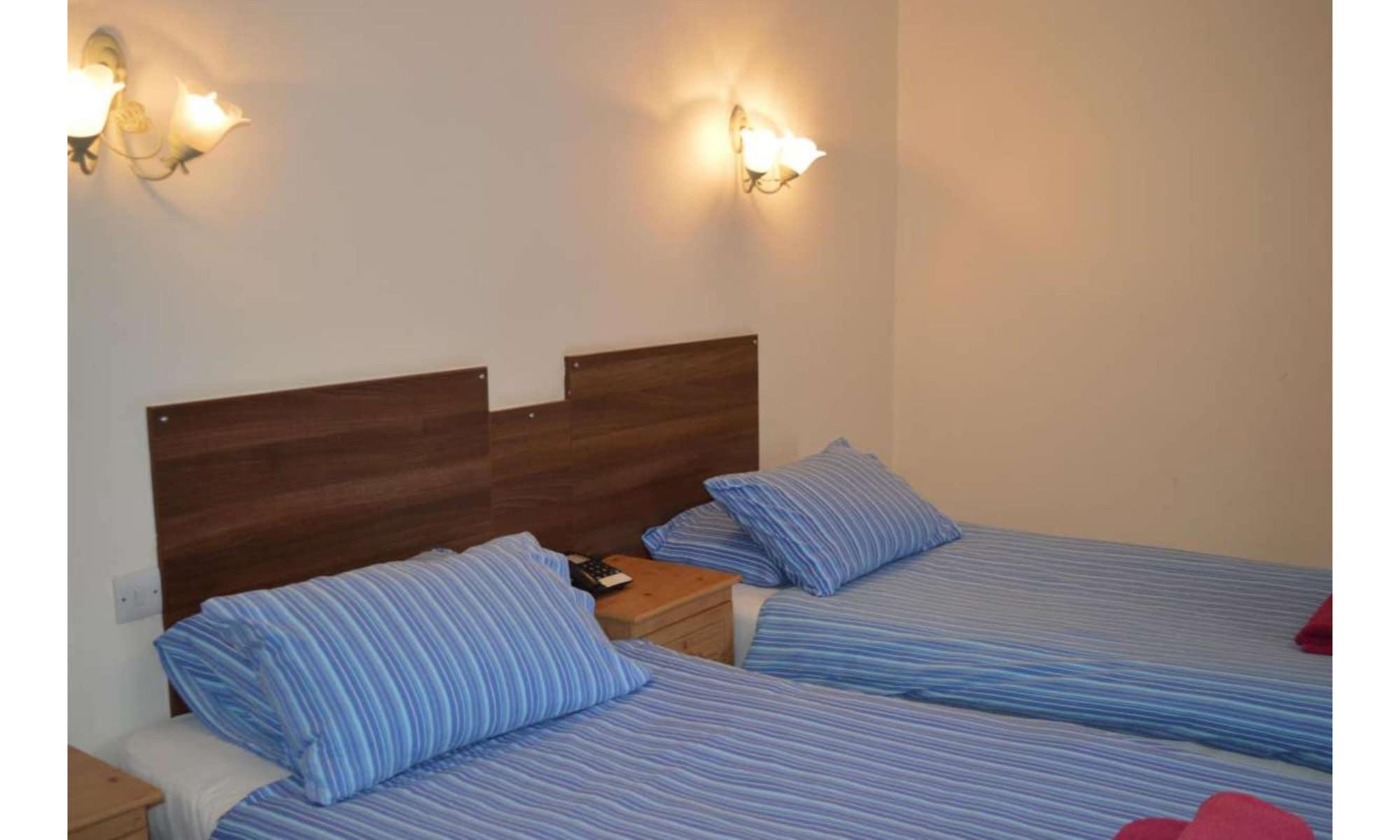Globe Hotel Colchester Ngoại thất bức ảnh